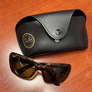 Ray ban polarized sunglasses // 011701